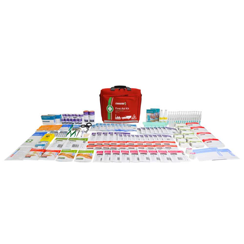 COMMANDER 6 Series Softpack Versatile First Aid Kit